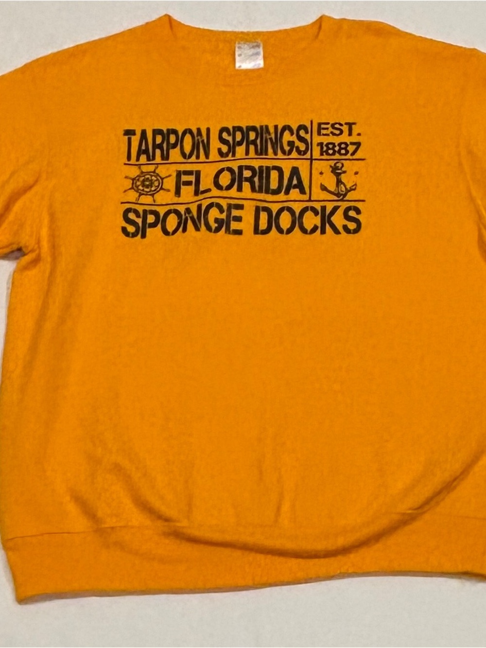 Tarpon Springs Florida Sponge Docks Men’s M Crewneck Sweatshirt